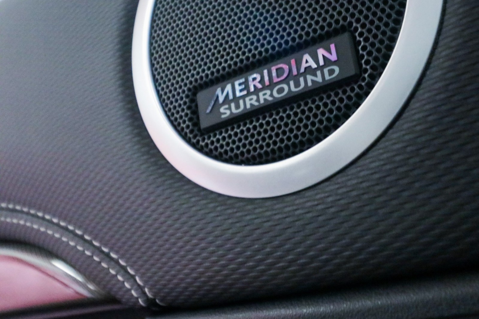 Used Car 2022 Land Rover Discovery  Hse R-dynamic For Sale Under $40,000 In Austin, Texas