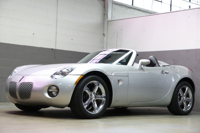 2008 Pontiac Solstice  in Plainview, 