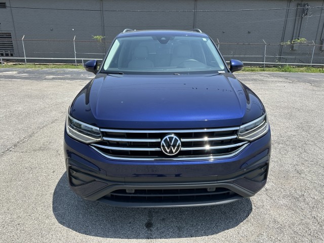 2022 Volkswagen Tiguan SE 8