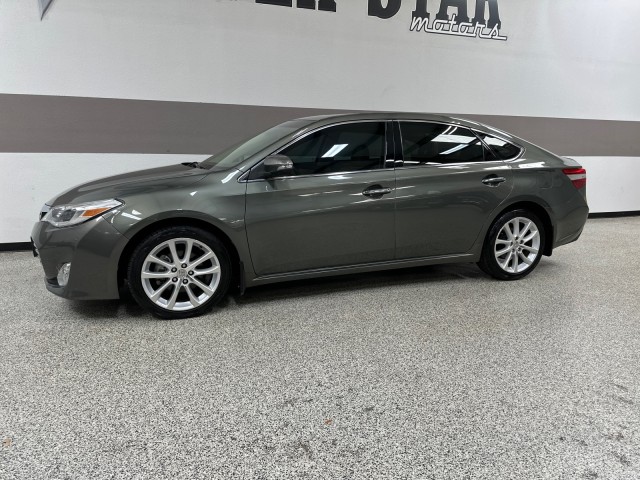 2013 Toyota Avalon XLE Touring 3.5L-V6 in , 