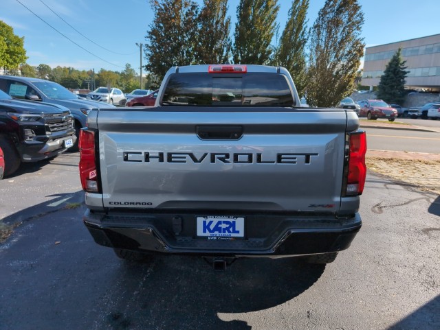 2024 Chevrolet Colorado 4WD ZR2 7