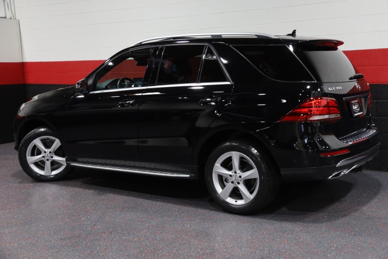 2017 Mercedes-Benz GLE350 4-Matic 4dr Suv in , 