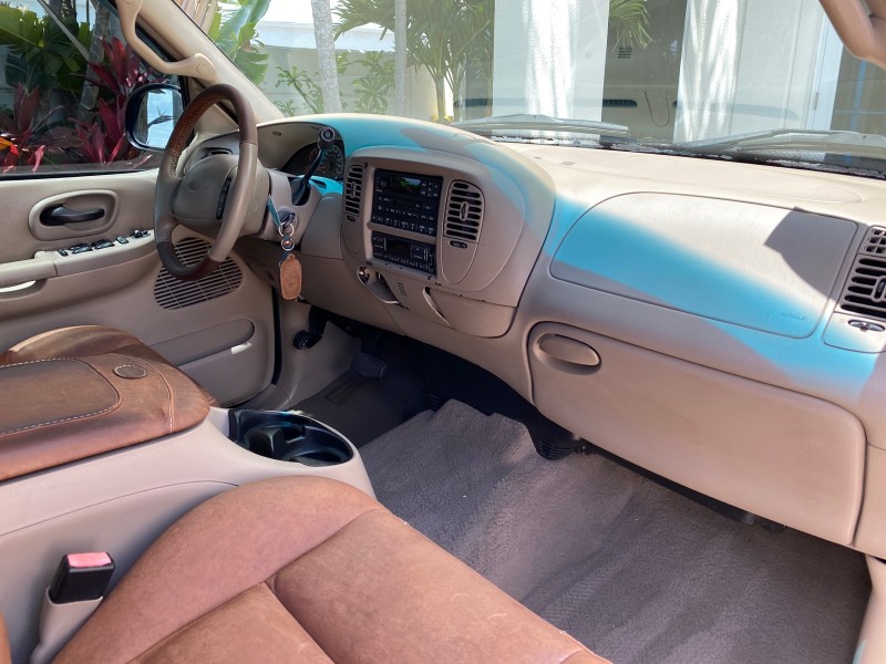 2002 Ford F-150 CREW CAB King Ranch LOW MILES 56,886 in , 