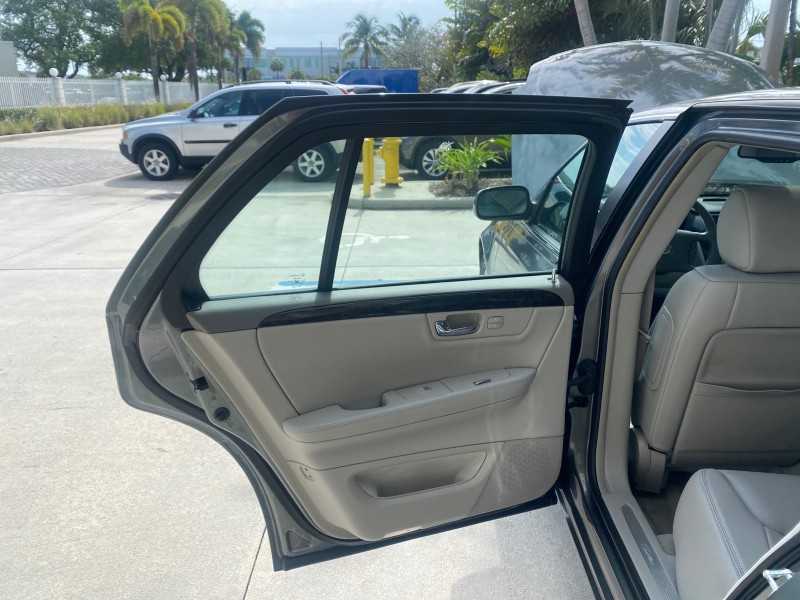 2008 Cadillac DTS LOW MILES 41,600 w/1SC in , 