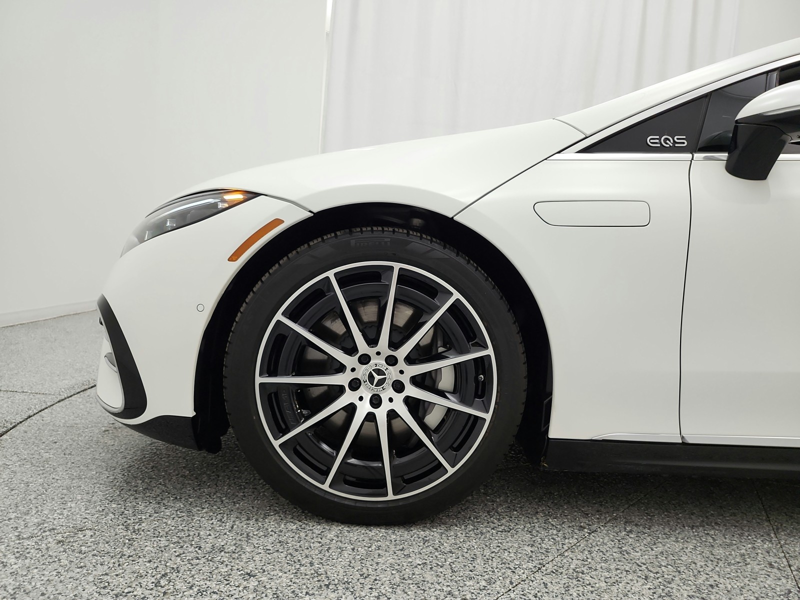 Used 2024 Polar White Mercedes-Benz EQS 450 4MATIC® Sedan image 17