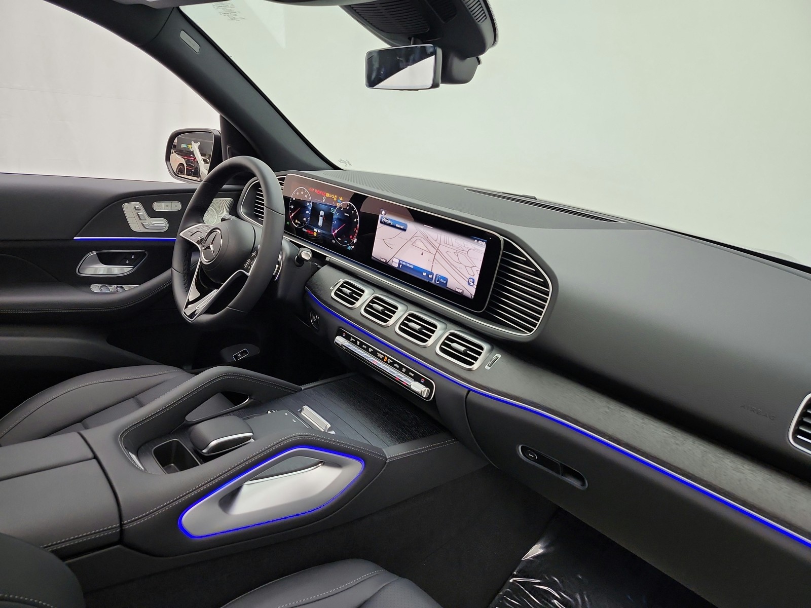 New 2026 Obsidian Black Metallic Mercedes-Benz GLE 350 SUV image 14