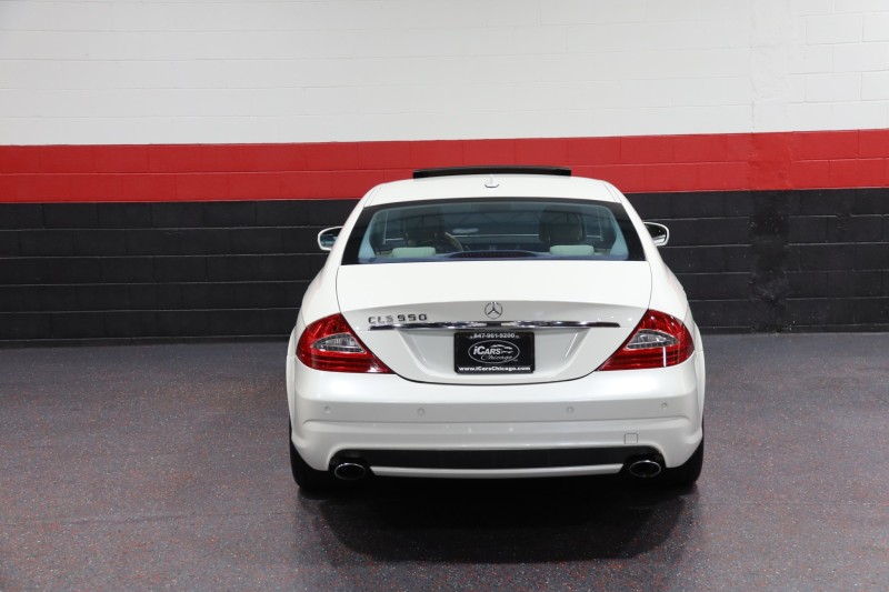 2010 Mercedes-Benz CLS550 AMG Sport 4dr Sedan in , 