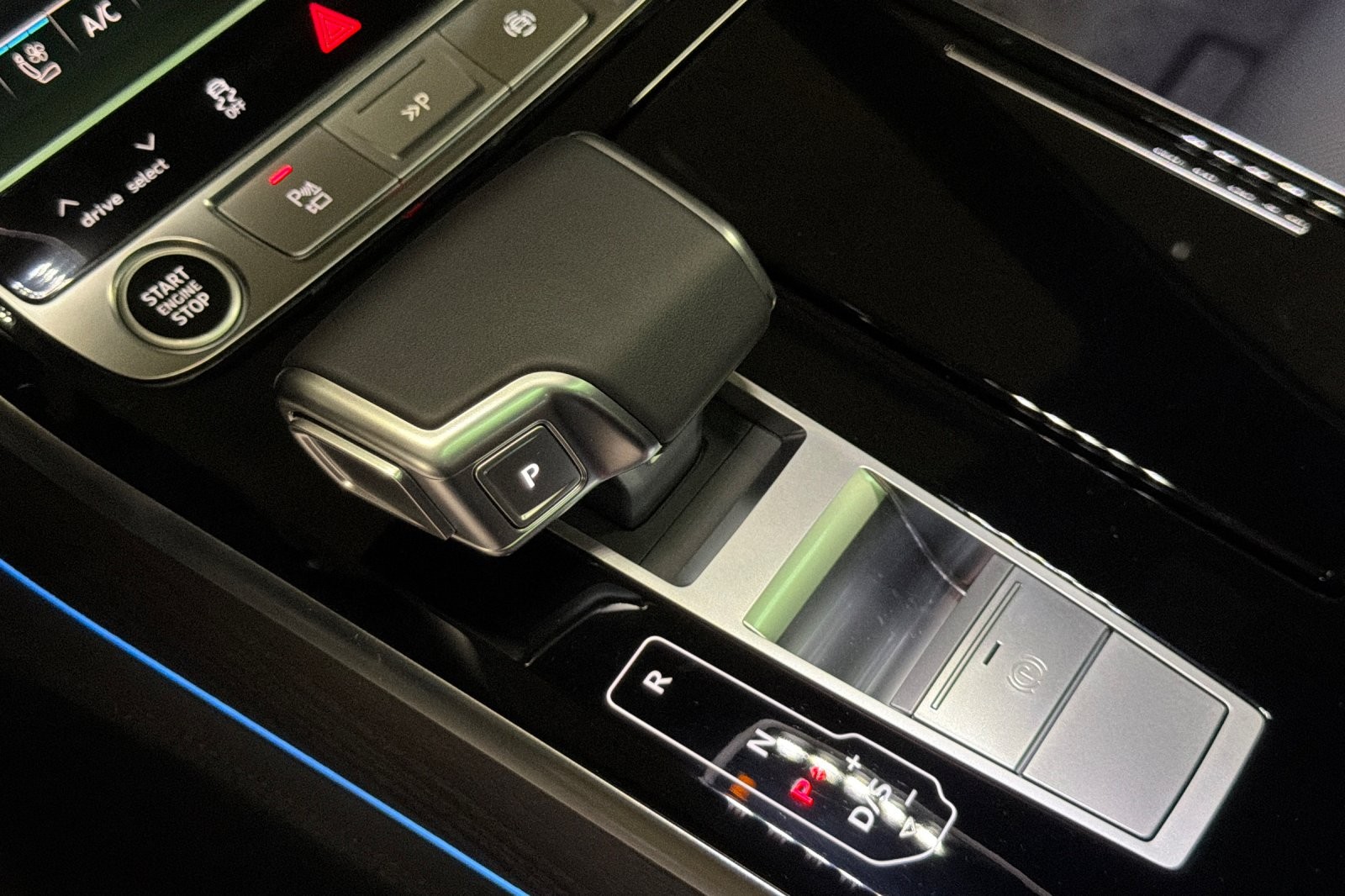 New 2026 Mythos Black Metallic Audi L quattro *Ltd Avail* image 20