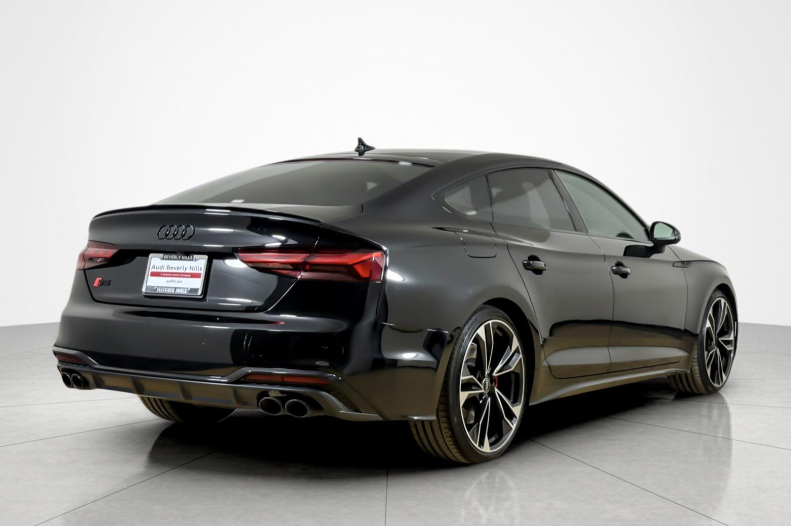 Used 2023 Mythos Black Metallic Audi Premium Plus 3.0 TFSI quattro image 5