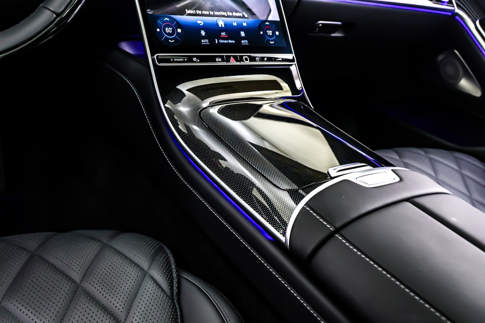 New 2025 MANUFAKTUR Moonlight White Magno Mercedes-Benz S 580 image 6