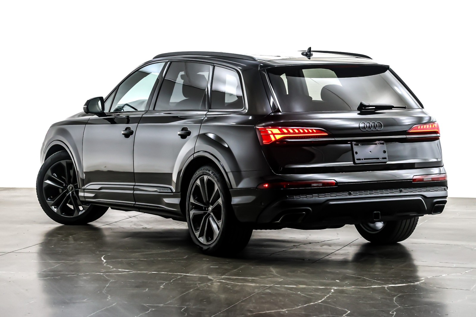 Used 2025 Mythos Black Metallic Audi Premium Plus 55 TFSI quattro image 13