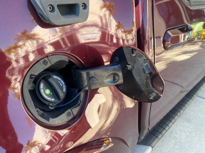 2008 Ford Explorer Sport Trac Limited LOW MILES 49,936 in , 