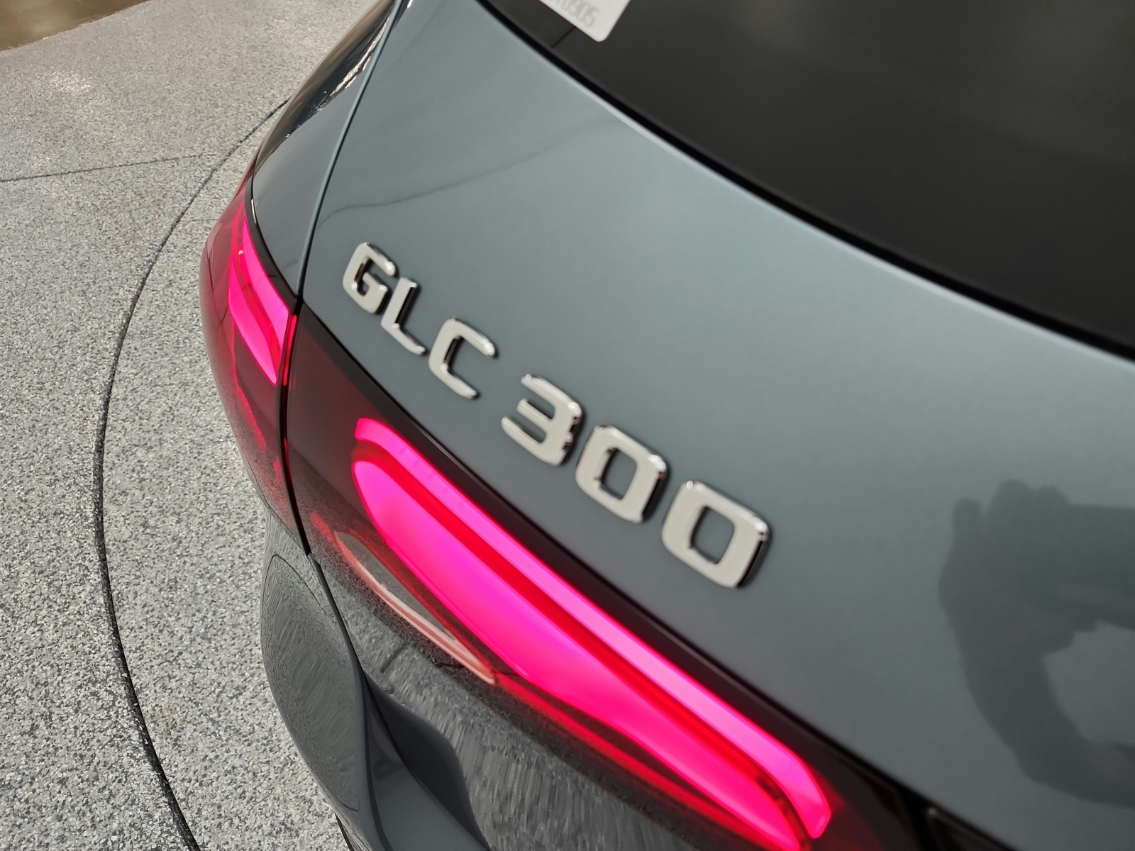 New 2026 Verde Silver Metallic Mercedes-Benz GLC 300 image 17