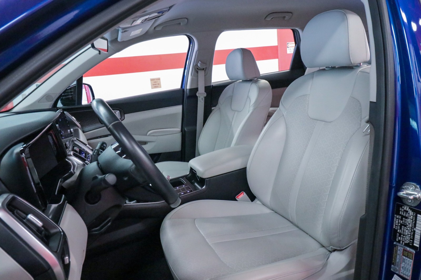 Used Car 2023 Kia Sorento  S For Sale Under $30,000 In Austin, Texas