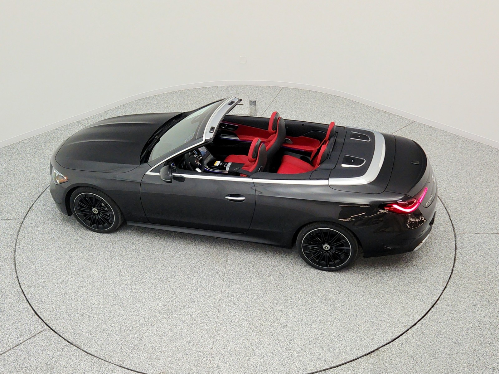 New 2026 Graphite Grey Metallic Mercedes-Benz CLE 450 4MATIC® Cabriolet image 24