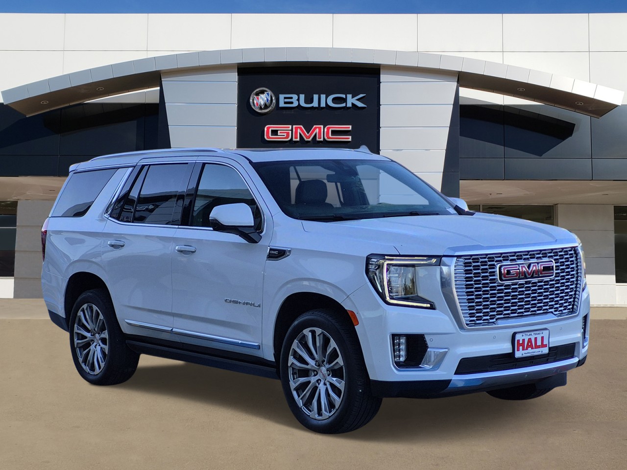 White 2022 GMC Yukon Denali 4WD SUV / Crossover Four-Wheel Drive Automatic