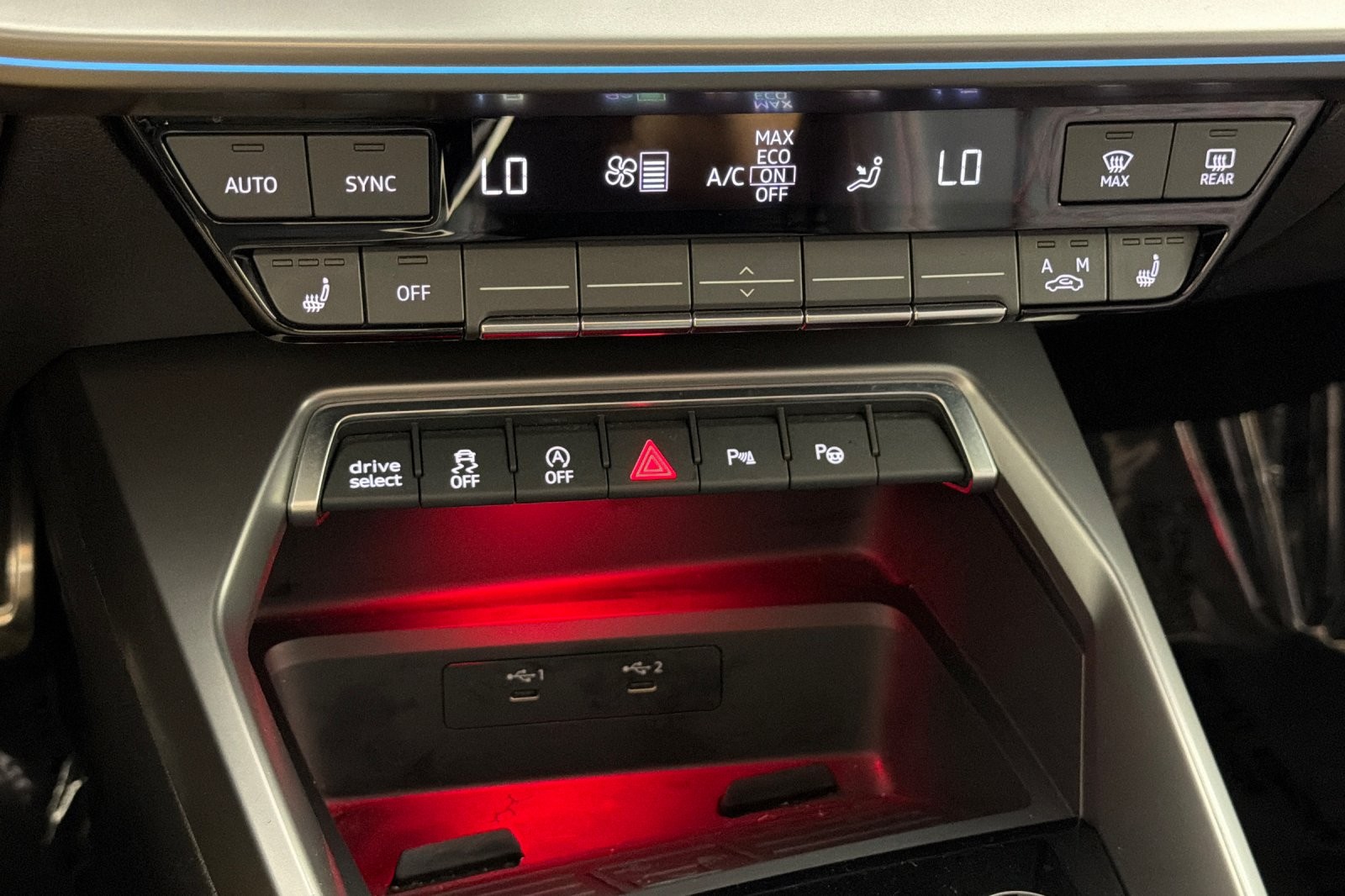 Used 2024 Mythos Black Metallic Audi Premium Plus 2.0 TFSI quattro image 19