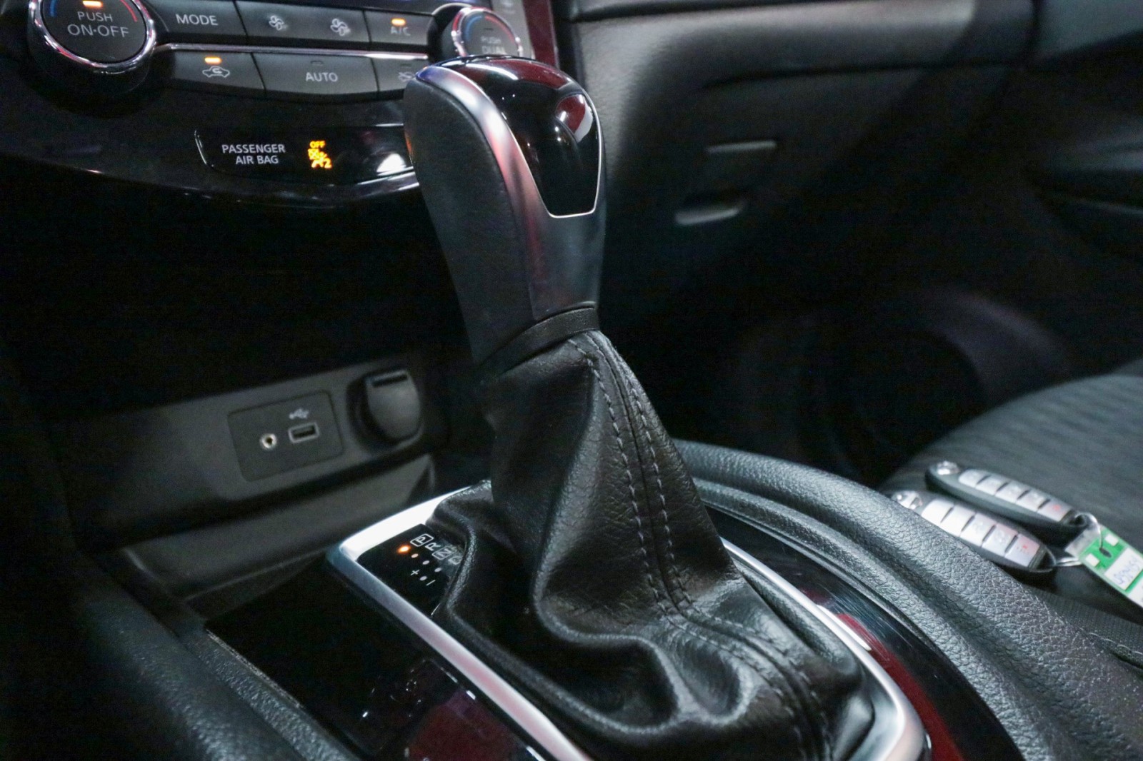 Used Car 2020 Nissan Rogue  Sv For Sale Under $20,000 In Austin, Texas