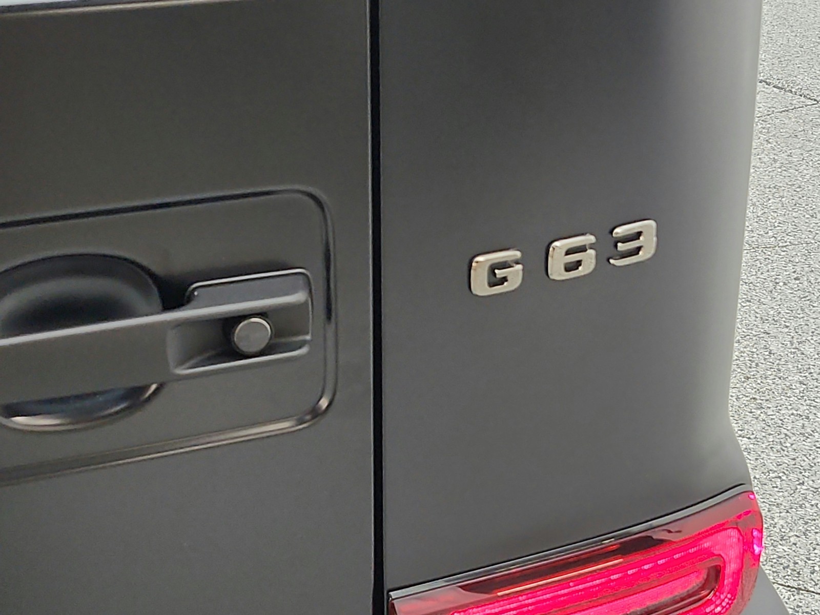 Certified Used 2025 MANUFAKTUR Night Black magno Mercedes-Benz AMG® G 63 SUV image 20