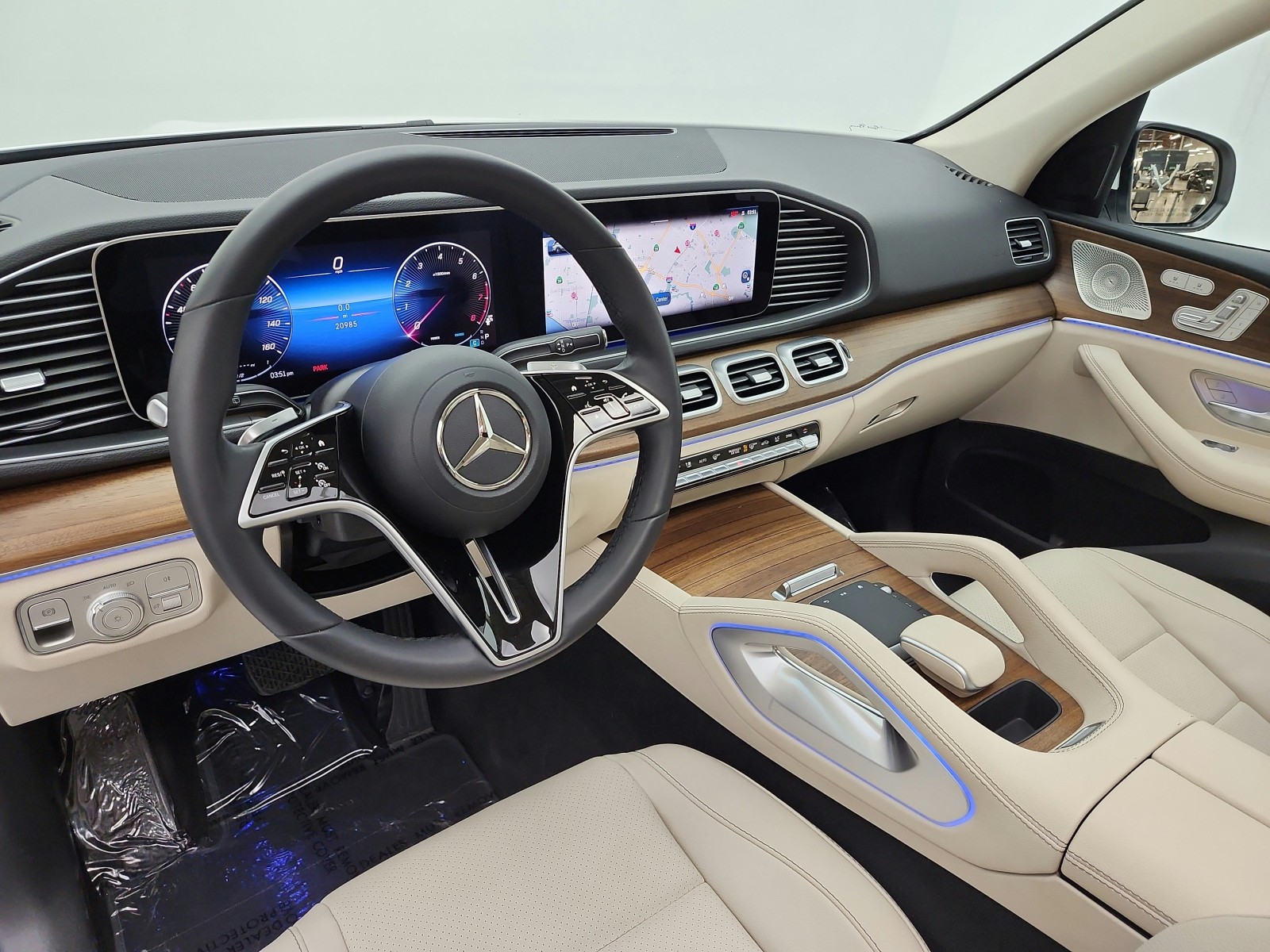 Certified Used 2024 Polar White Mercedes-Benz GLE 350 4MATIC® SUV image 14