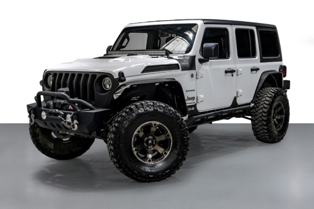 2018 Jeep Wrangler Unlimited Sahara 4