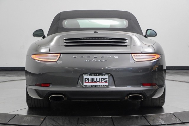 2015 Porsche 911 Carrera 4