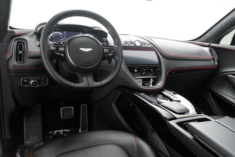 2021 Aston Martin DBX  in , 