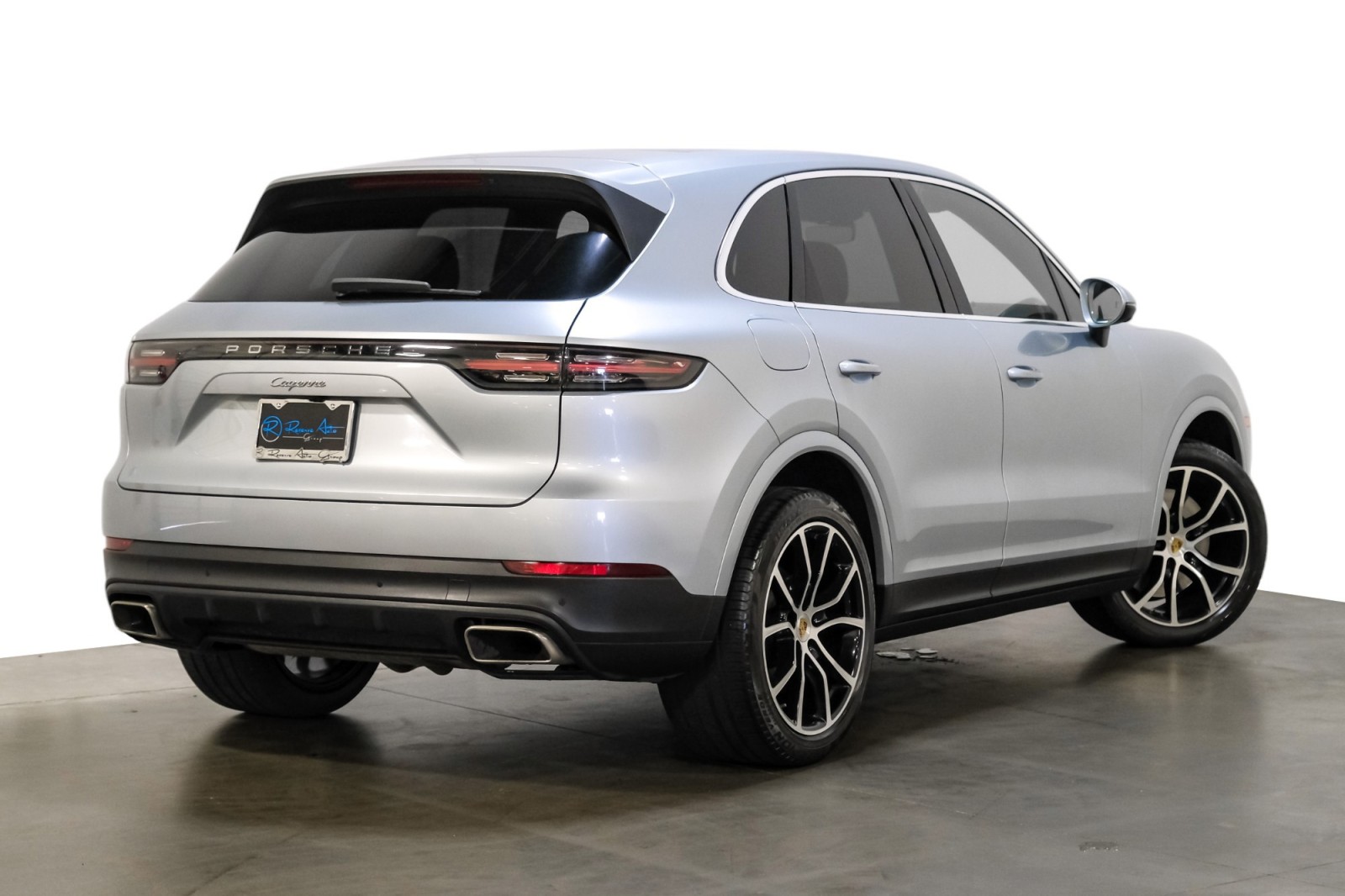 2021 Porsche Cayenne AWD 21Alloys PremiumPkg SoftCloseDoors SurroundView 7