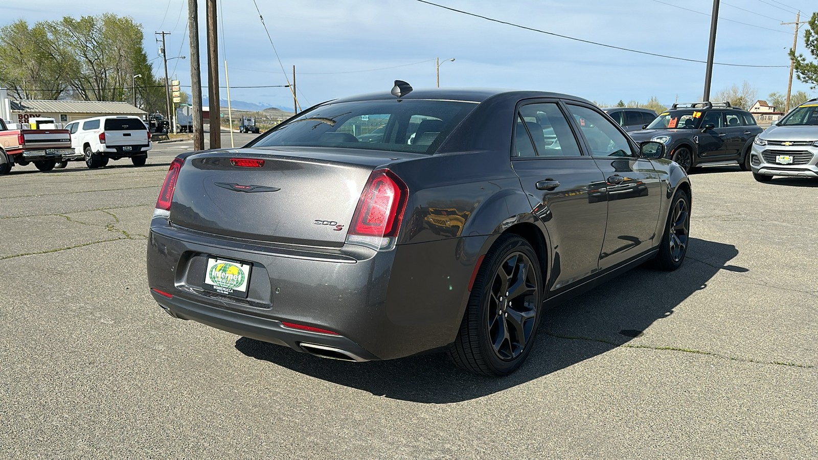 2021 Chrysler 300 300S 3