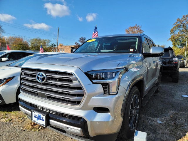 2023 Toyota Sequoia Limited 4WD (Natl) 2
