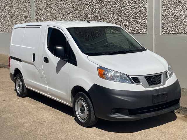 2017 Nissan NV200 Compact Cargo S 8
