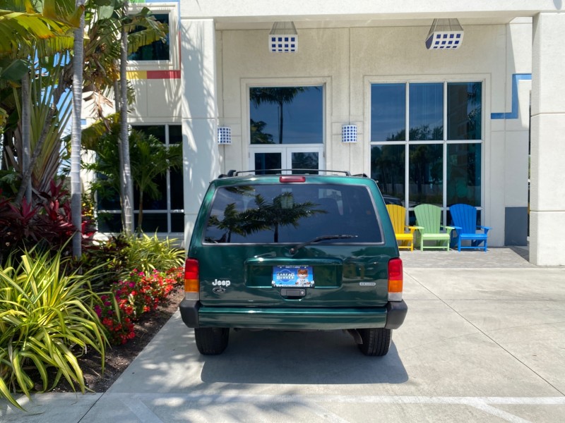 2000 Jeep Cherokee Sport 1 OWNER 4X4 AC 4.0 6YL in , 