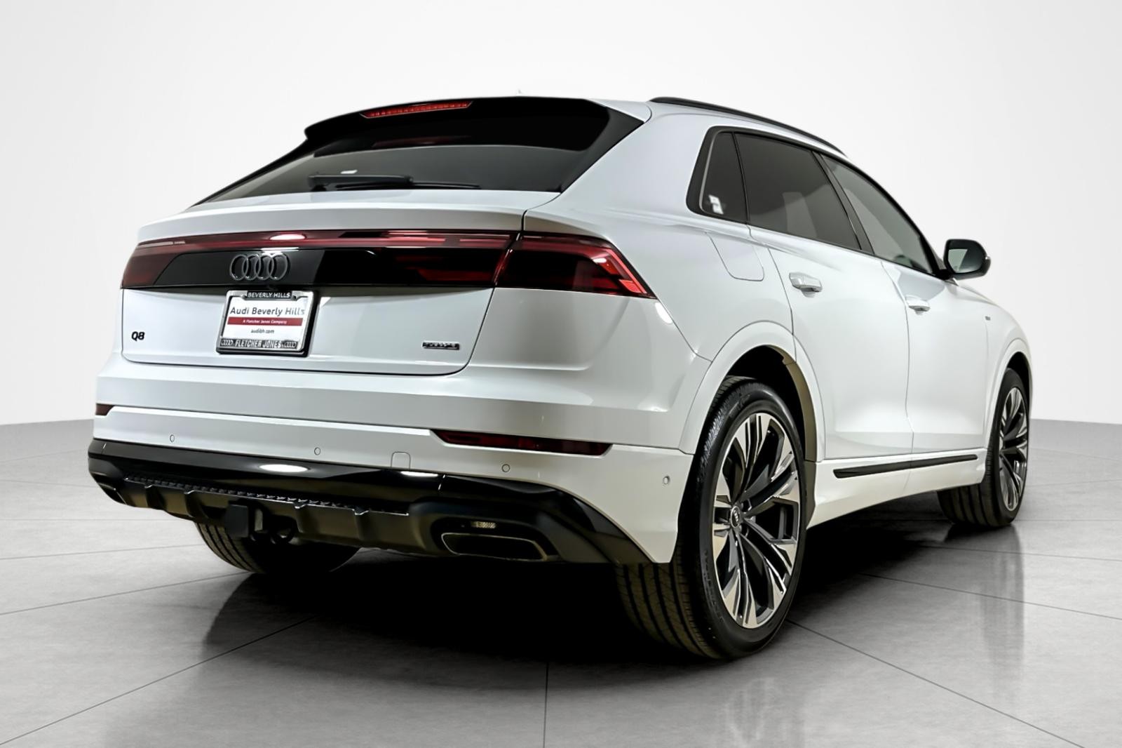Used 2026 Glacier White Metallic Audi Premium Plus quattro *Ltd Avail* image 5