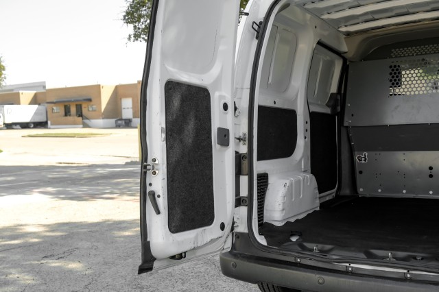 2018 Nissan NV200 Compact Cargo S 44