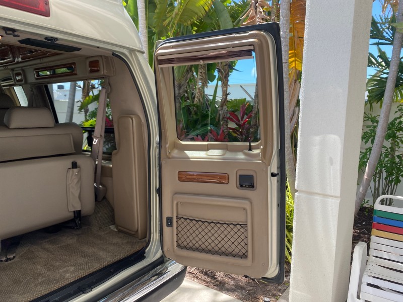 2004 Ford Econoline  HIGH TOP CONVERSION VAN 1 OWNER LOW MILES 37,883 in , 