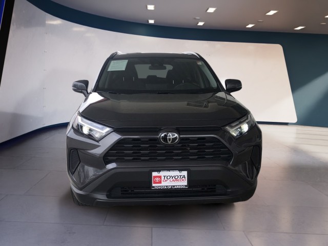 2023 Toyota RAV4 XLE 8