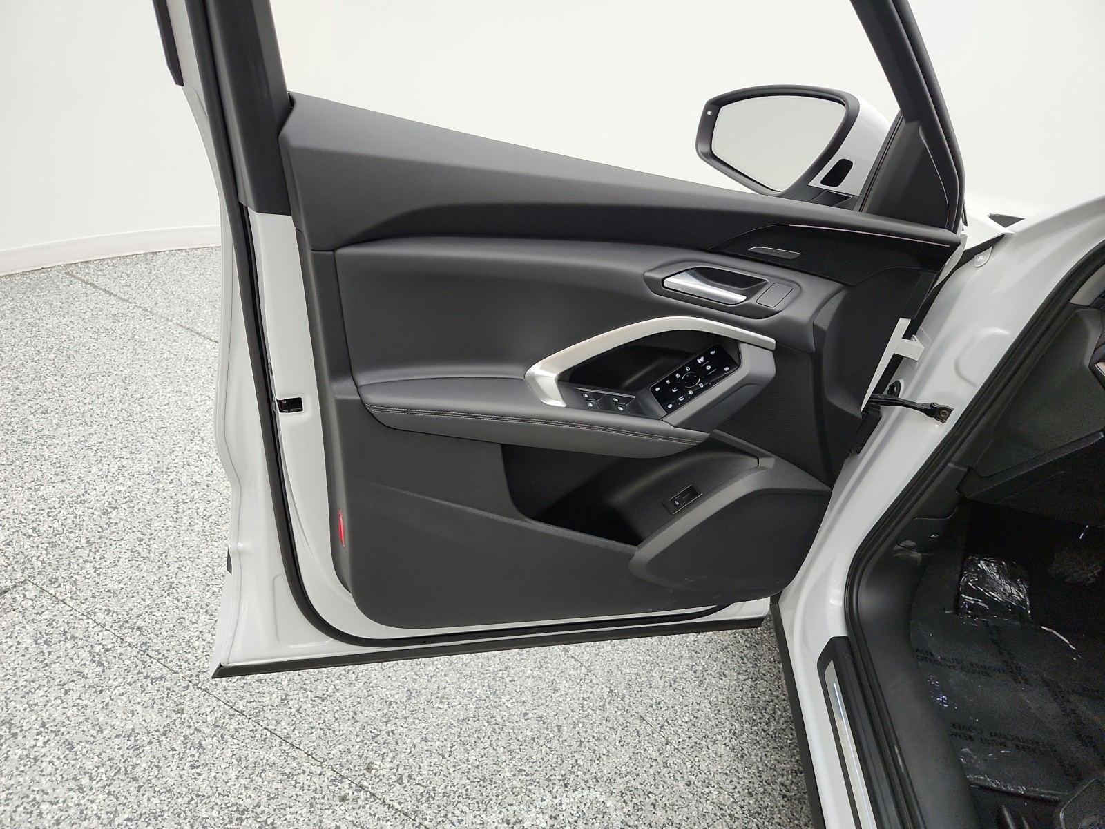 Used 2025 Glacier White Metallic Audi Premium Plus image 15