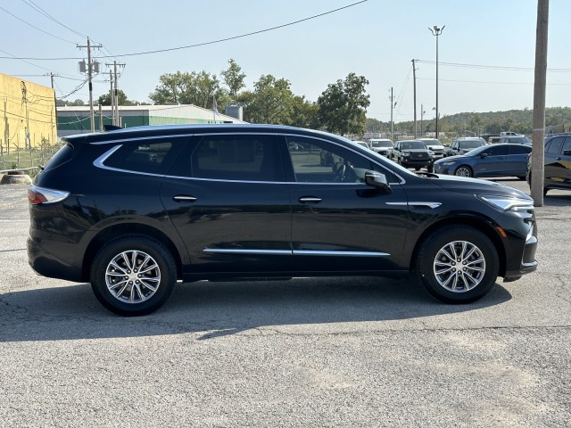 2022 Buick Enclave Premium 2