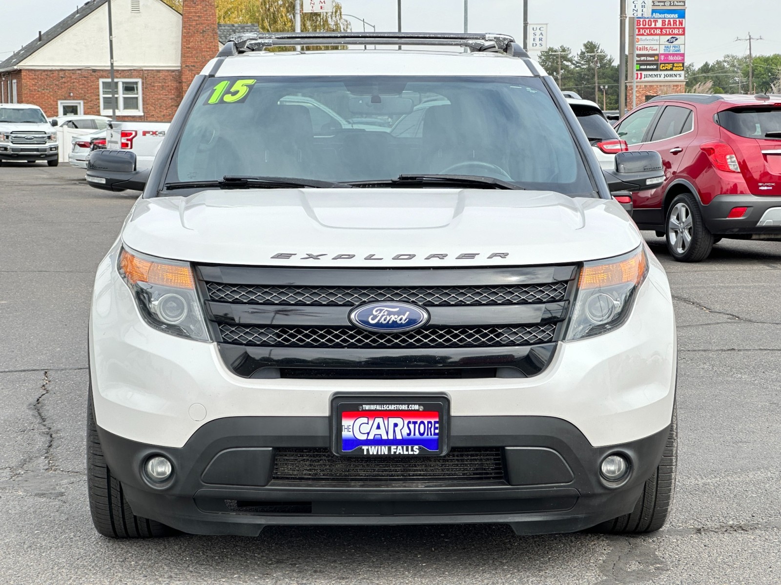 2015 Ford Explorer Sport 2