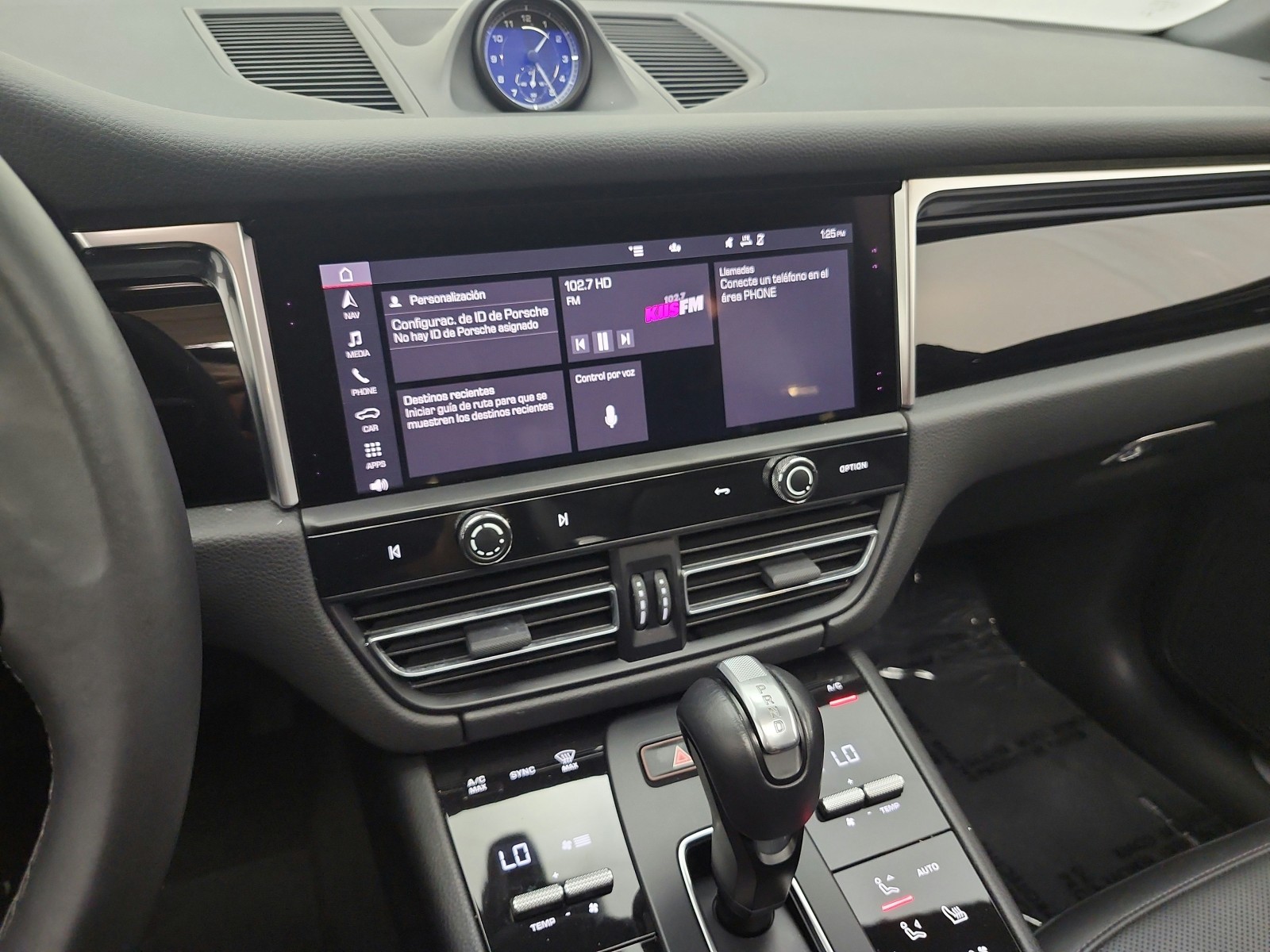 Used 2023 Chalk Porsche S AWD image 10