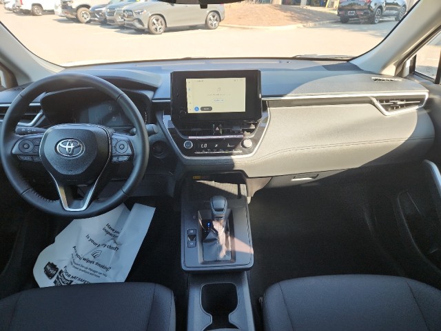 ToyotaCorolla Cross39