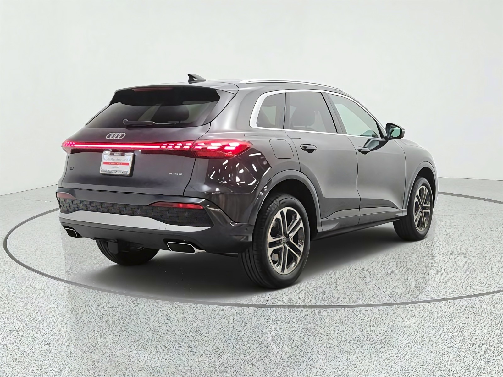 Used 2025 Tambora Gray Metallic Audi Premium image 5