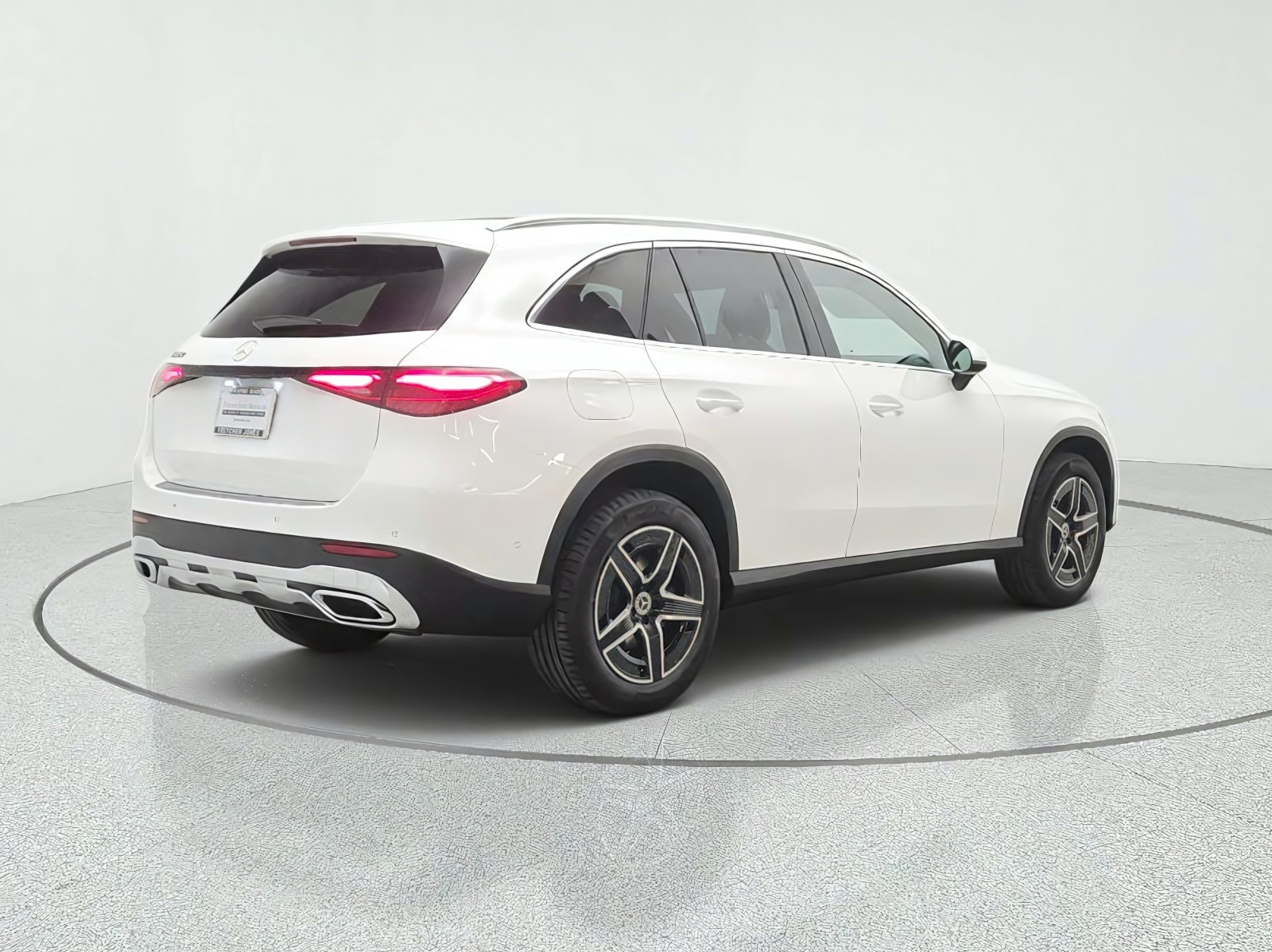 New 2027 Polar White Mercedes-Benz GLC 300 SUV image 5