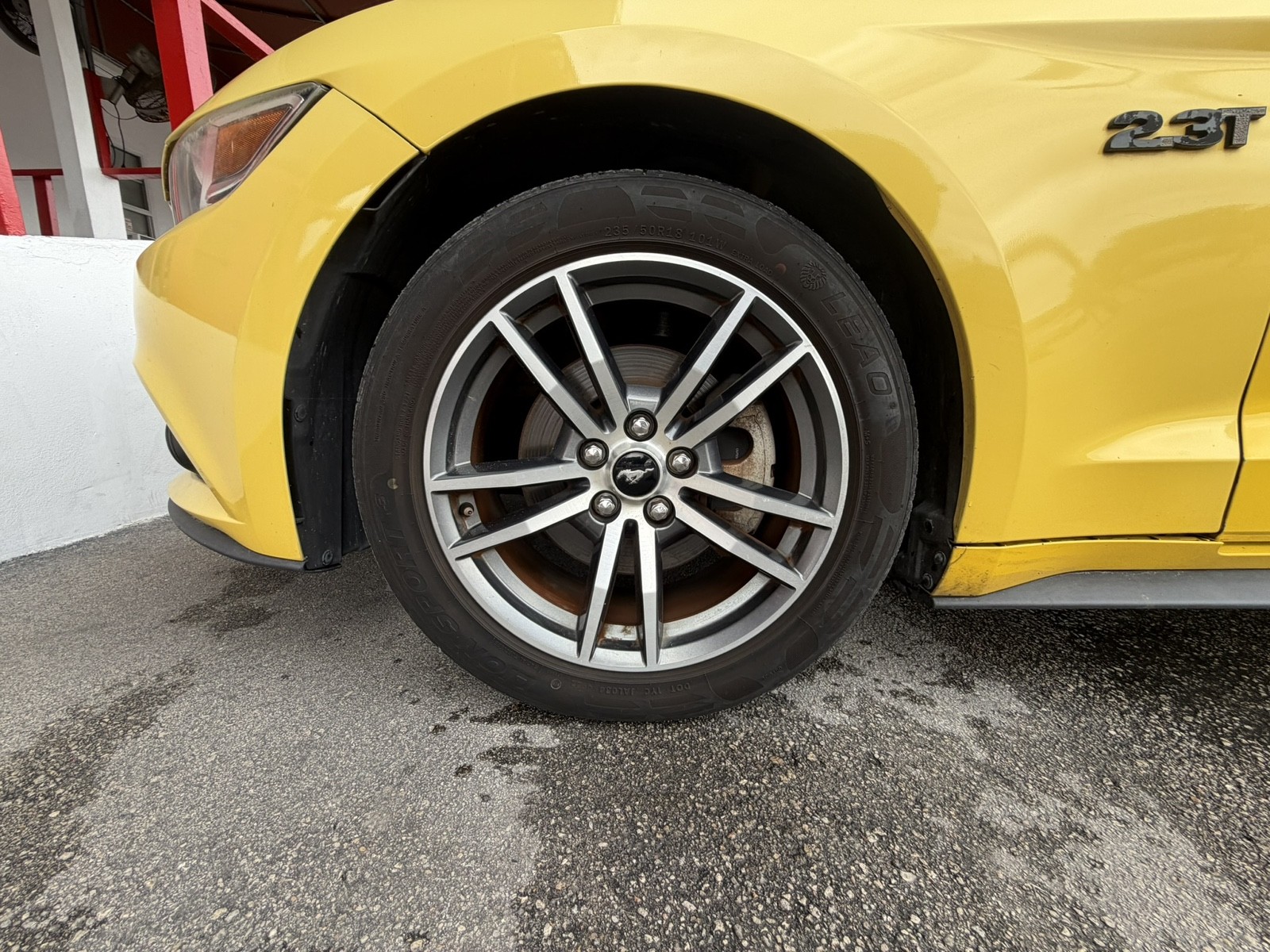 2016 Ford Mustang - $12,977