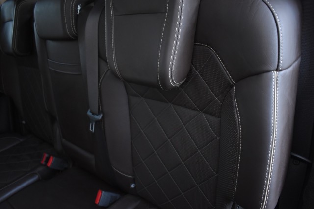 2018 Mercedes-Benz GLS 550 Designo Pkg. Navi Driver Assist Pano Roof Heated/Cooled Front Seats Night Pkg. 3RD Row Seats MSRP $105,565 34