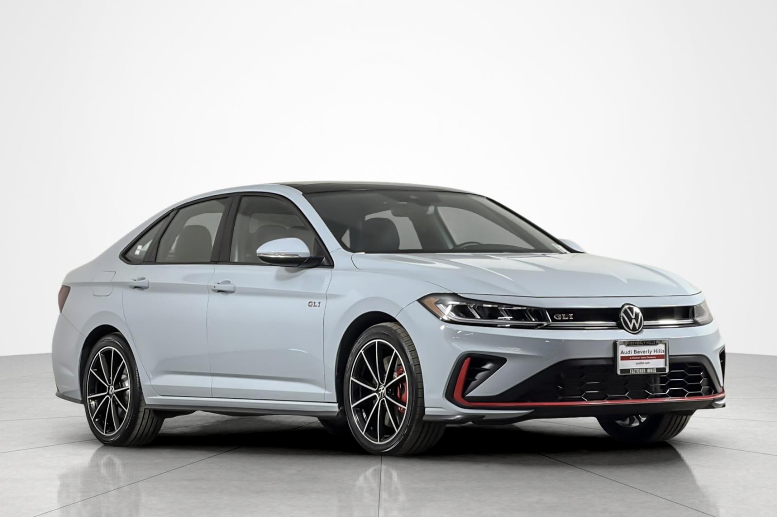 Used 2025 Pure White Volkswagen Autobahn DSG image 7