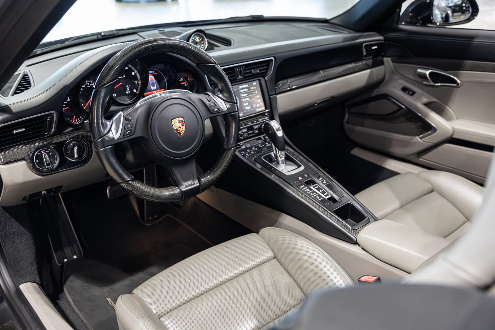 Used Car 2014 Porsche 911  Turbo S For Sale Under $130,000 In Boerne, Texas