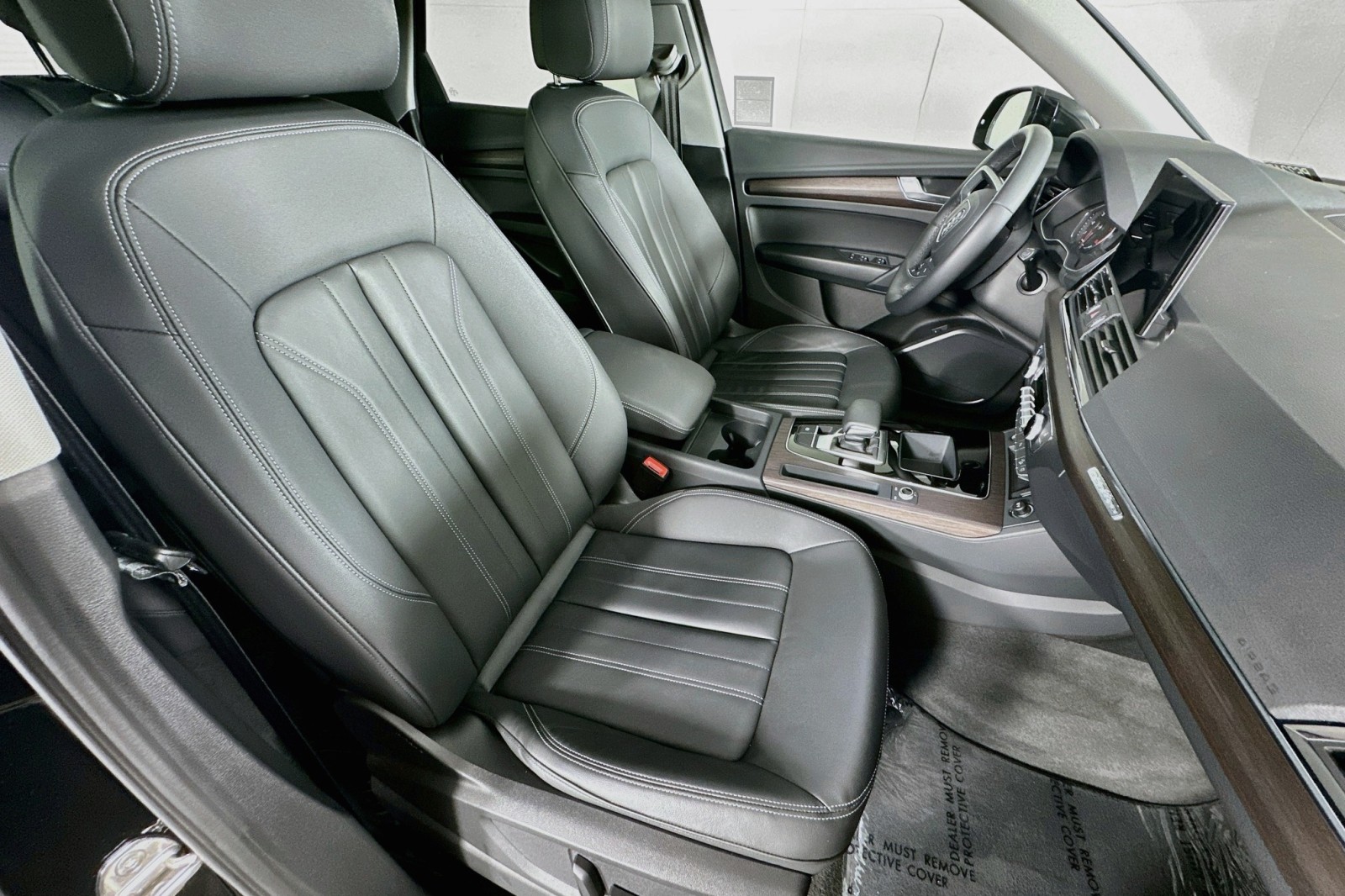 Used 2023 Mythos Black Metallic Audi S line Premium image 8