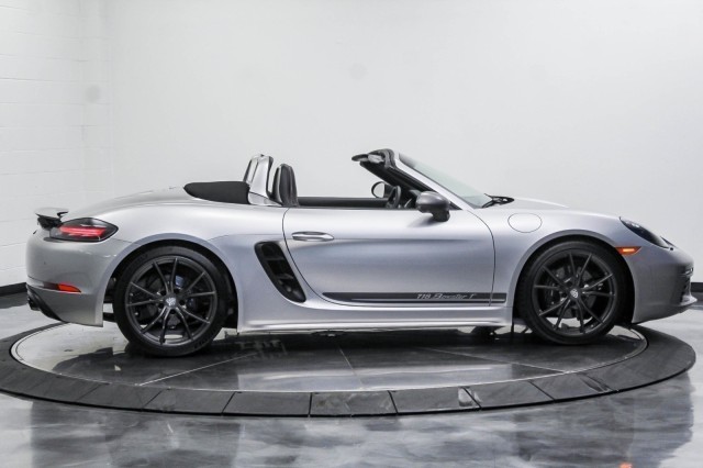 2023 Porsche 718 Boxster T 6