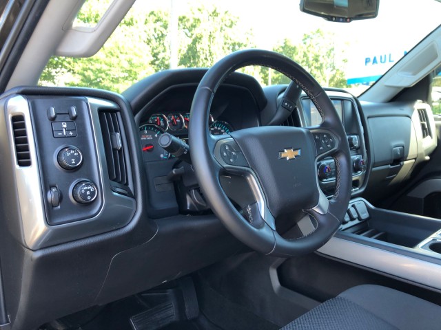 2016 Chevrolet Silverado 2500HD LT 18